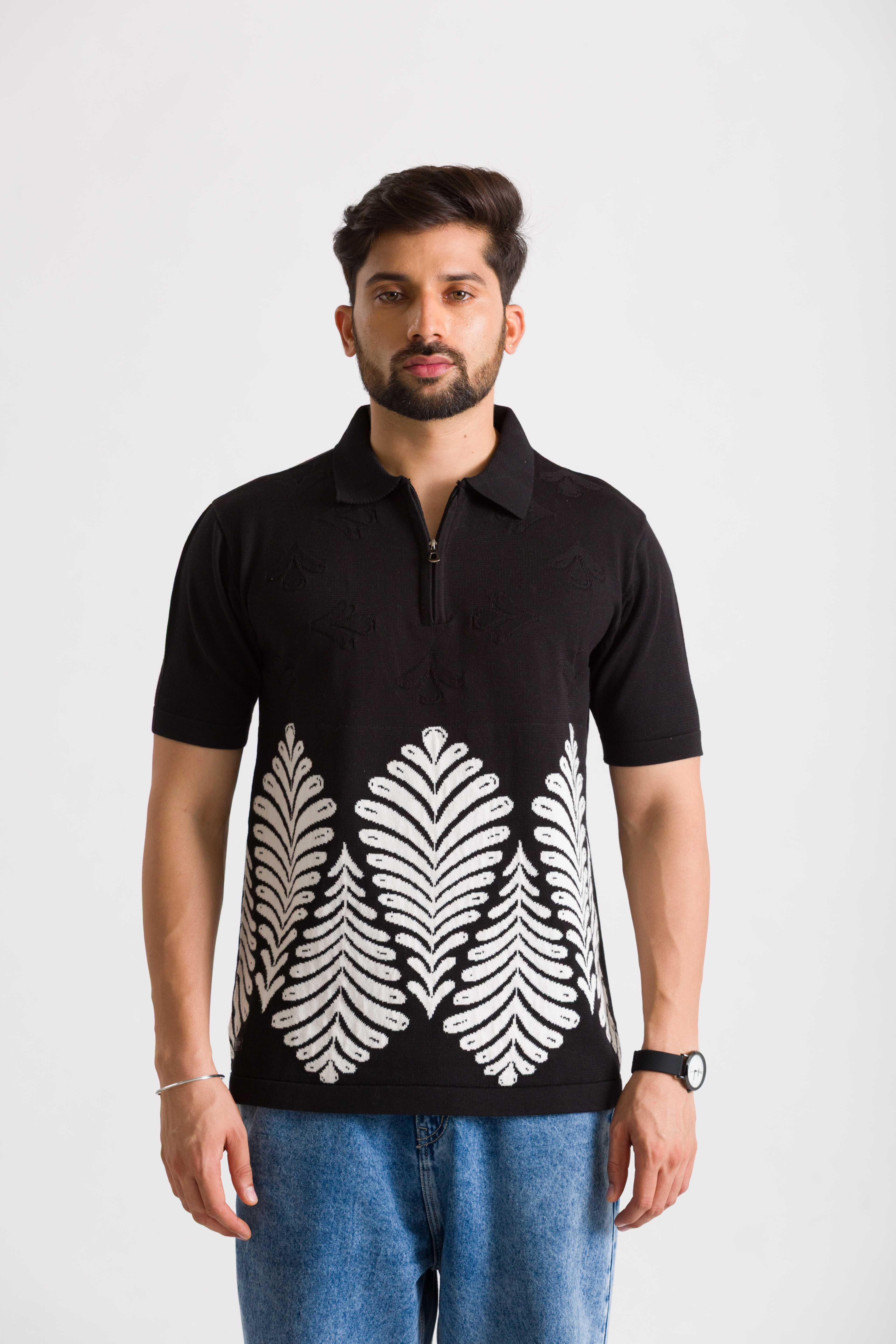 Knitted Black Leaf Design T-Shirt